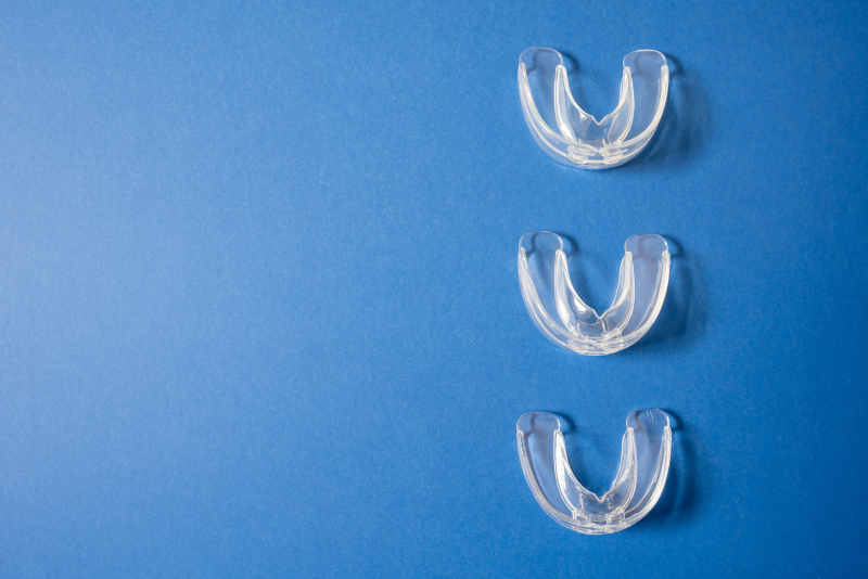 歯ぎしり用マウスピース